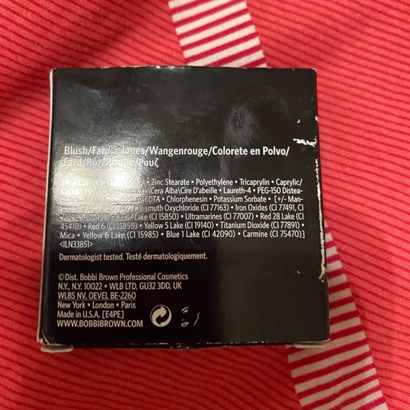 brown blush - Picture 6 of 6